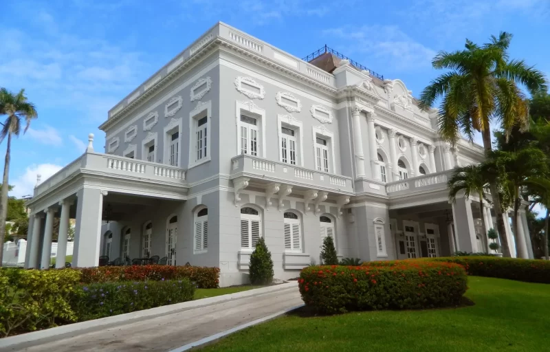 antiguo casino puerto rico frente